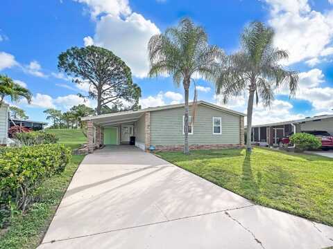 19200 Indian Wells Ct., North Fort Myers, FL 33903