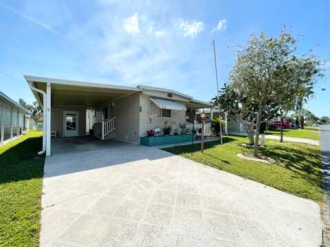 4826 Dove St, Zephyrhills, FL 33541