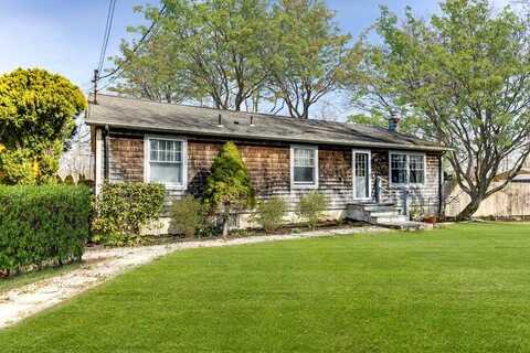 126 Narrow Lane, Bridgehampton, NY 11968