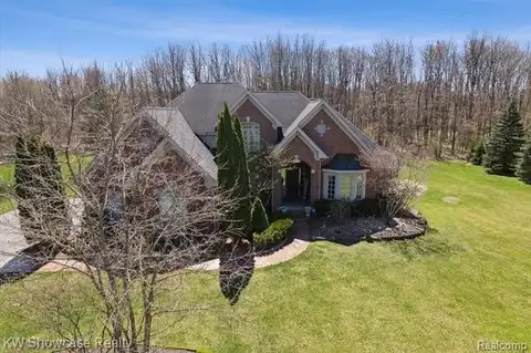 2080 WILDFLOWER Lane, Milford, MI 48380