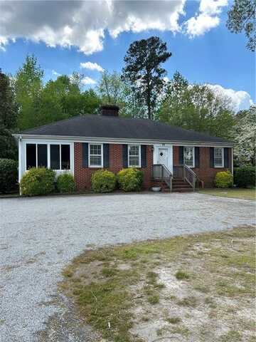 71 E Windsor Boulevard, Windsor, VA 23487