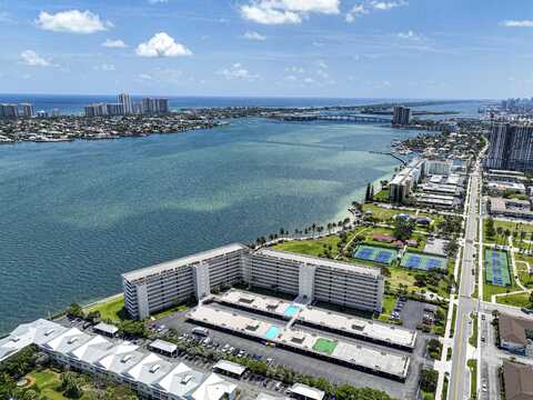 801 Lake Shore Drive, Lake Park, FL 33403