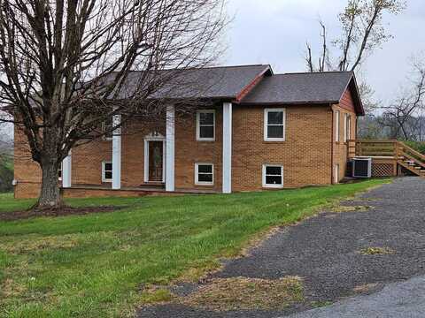 255 Swords Creek Road, Honaker, VA 24260