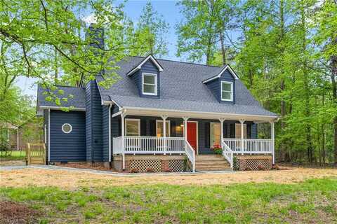 4516 Schoolway Drive, Greensboro, NC 27406