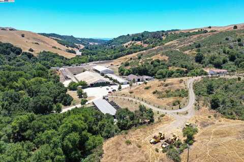 10250 Crow Canyon Rd, Castro Valley, CA 94552