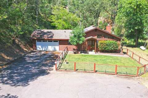 403 Crestview Drive, Ukiah, CA 95482