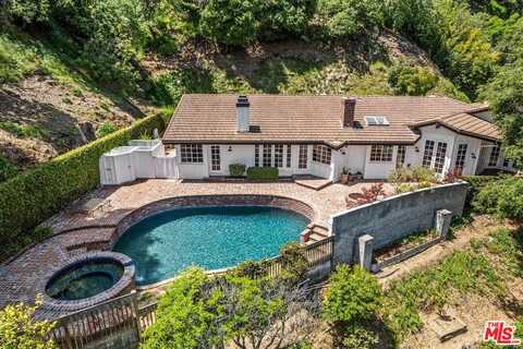 1823 Old Ranch Rd, Los Angeles, CA 90049