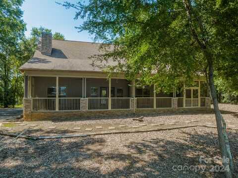 758 Catawba River Road, Great Falls, SC 29055