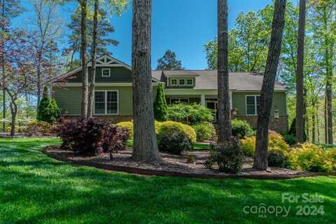 242 Aberdeen Court E, New London, NC 28127