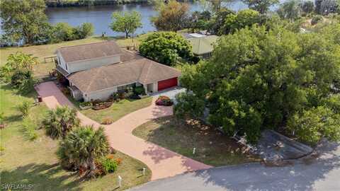 3015 Shell Lane, LABELLE, FL 33935