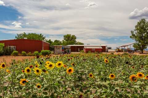 901 Martinez Road, Moriarty, NM 87035