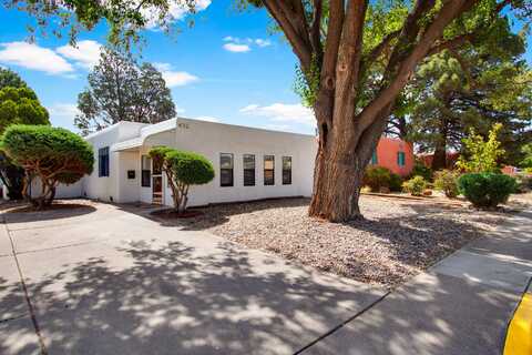 432 & 434 Quincy Street NE, Albuquerque, NM 87108