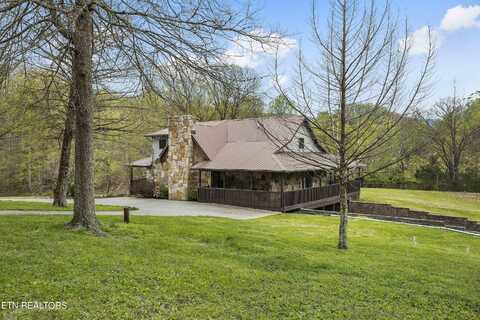 1412 S Delozier Rd, Seymour, TN 37865