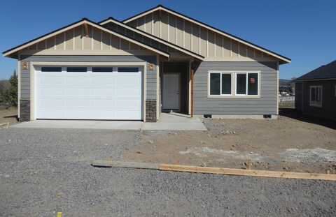 551 SW Cassidy Avenue, Madras, OR 97741