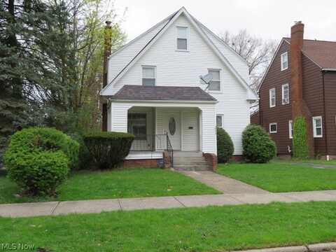 3975 Delmore Road, Cleveland Heights, OH 44121