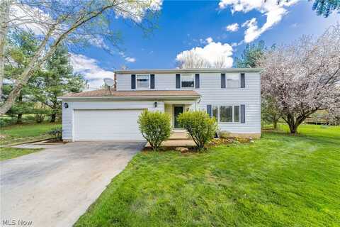 16775 Snyder Road, Chagrin Falls, OH 44023
