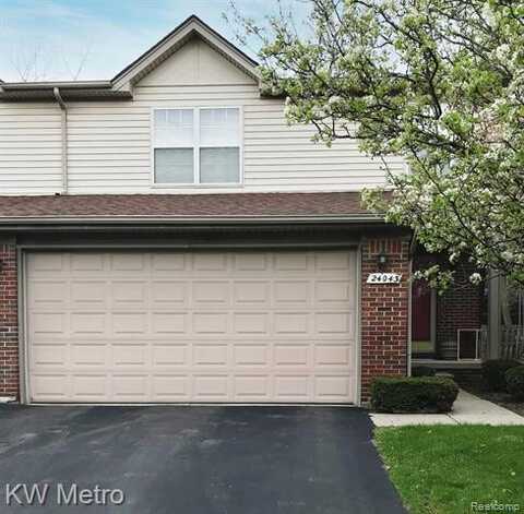 24043 LATHRUP Boulevard, Southfield, MI 48075