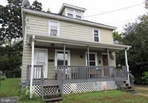 108 W ADAMS STREET, PAULSBORO, NJ 08066