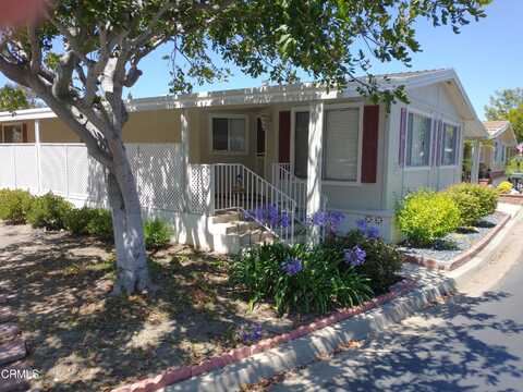 28 Tahquitz Drive, Camarillo, CA 93012