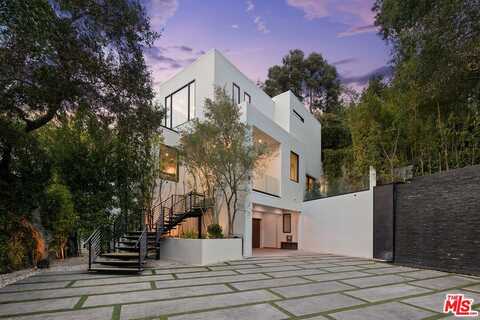 9551 Cherokee Ln, Beverly Hills, CA 90210