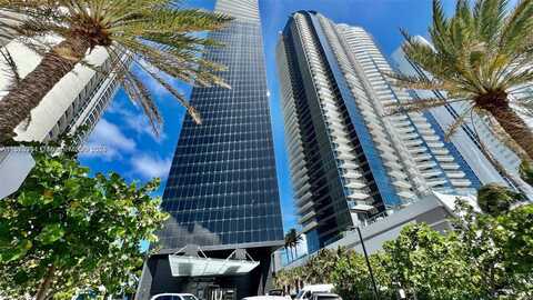 17141 Collins Ave, Sunny Isles Beach, FL 33160