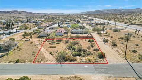 7 Indio Avenue, Yucca Valley, CA 92284