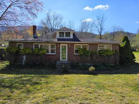 4866 N Scenic Hwy, Bastian, VA 24314