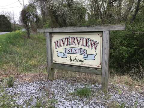 5012 Riverview Road, Everett, PA 15537