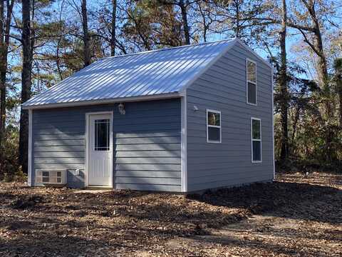 824 Snowville Circle, Wagener, SC 29164