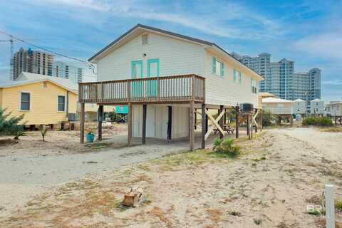 457 E 2nd Avenue, Gulf Shores, AL 36542