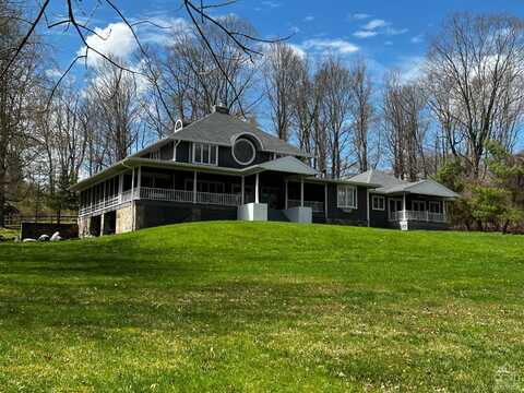 50 Howard, Copake, NY 12516