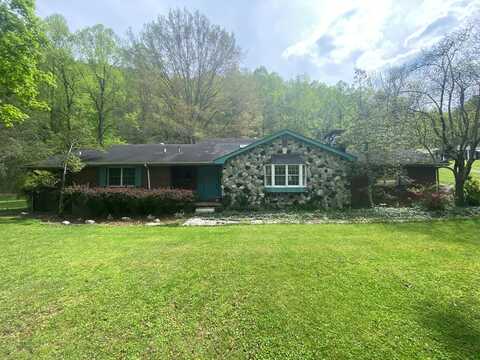 28 Atkins Belcher Rd, Elkhorn City, KY 41522