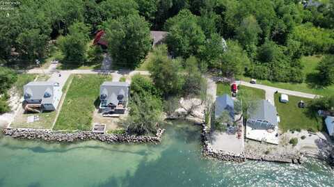 393 Harborview Drive, Middle Bass Island, OH 43446