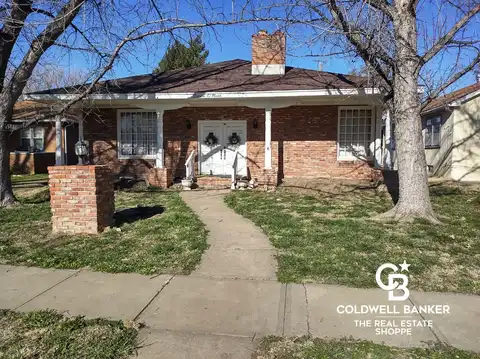 709 North 1st Street, Garden City, KS 67846