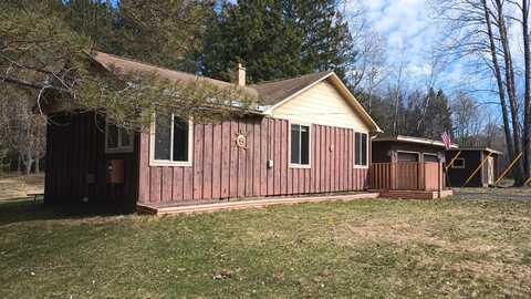 810 BEDELL AVE, Wakefield, MI 49968