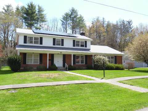 1109 10th Ave, Marlinton, WV 24954