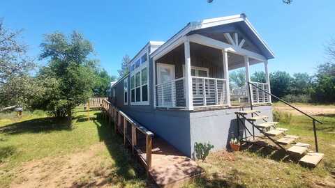 809 W Ollie Street, Llano, TX 78643