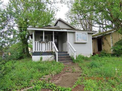 2928 Charles Avenue, Dunbar, WV 25064