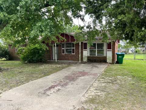 6136 Frederick Street, Moss Point, MS 39563