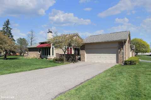 16567 Sarjay, Clinton Township, MI 48038