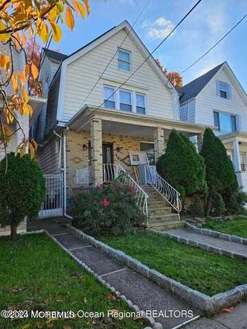 160 Sayre Street, Elizabeth, NJ 07208