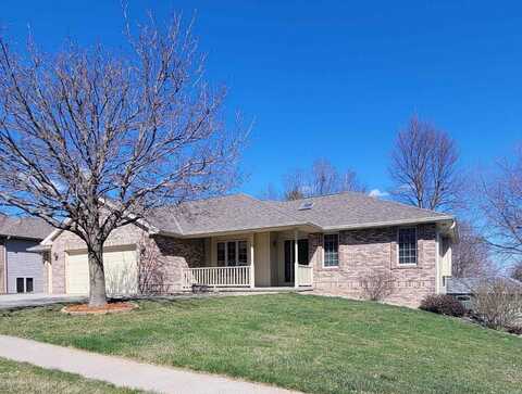 1502 Longhorn Dr, Norfolk, NE 68701