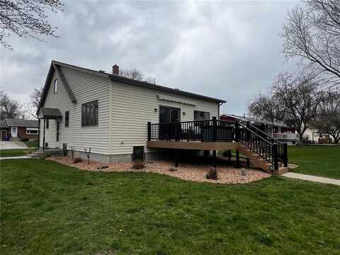 372 Locust Street, Dawson, MN 56232