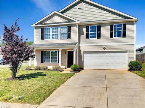 6601 Glenville Drive, Whitsett, NC 27377