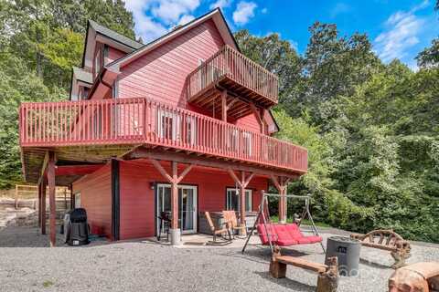 11 Roberts Drive, Swannanoa, NC 28778