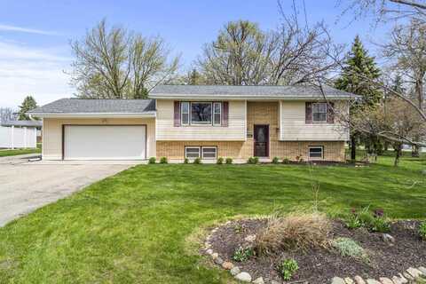 802 Lexington, Delhi, IA 52223