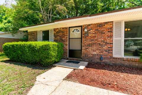 2892 Wisteria Avenue, Crestview, FL 32539