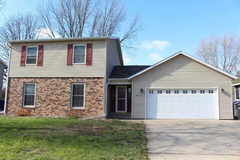 221 Southmoor Drive, Spencer, IA 51301