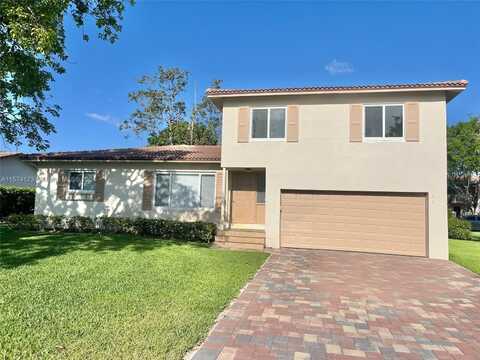 2430 NW 116th Ter, Coral Springs, FL 33065