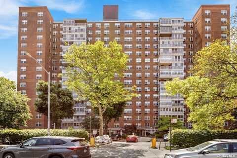 43-10 Kissena Boulevard, Flushing, NY 11355